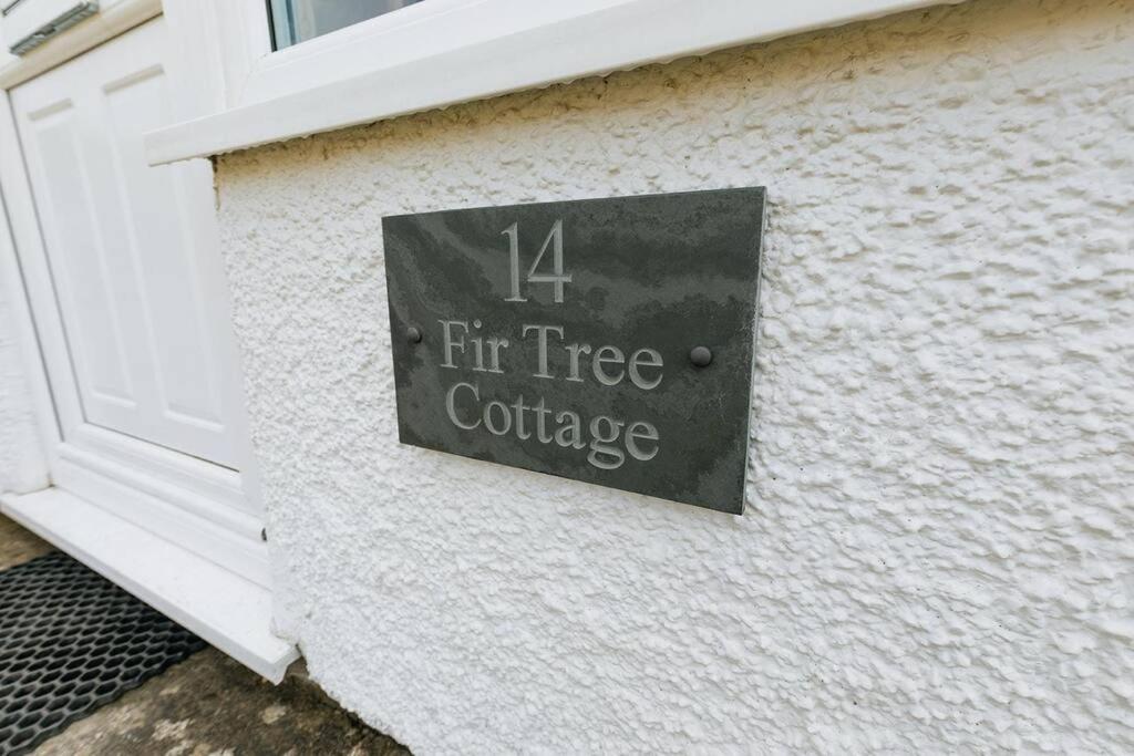 Fir Tree Cottage - Cosy 3 Bed Cottage In Penrhyn Bay With Beautiful Sea Views And Access To Snowdonia Rhos-on-Sea Bagian luar foto