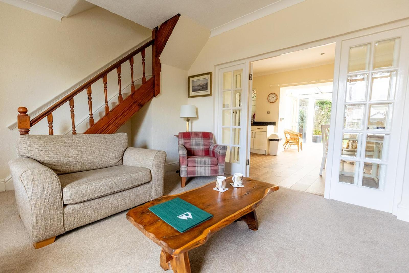 Fir Tree Cottage - Cosy 3 Bed Cottage In Penrhyn Bay With Beautiful Sea Views And Access To Snowdonia Rhos-on-Sea Bagian luar foto