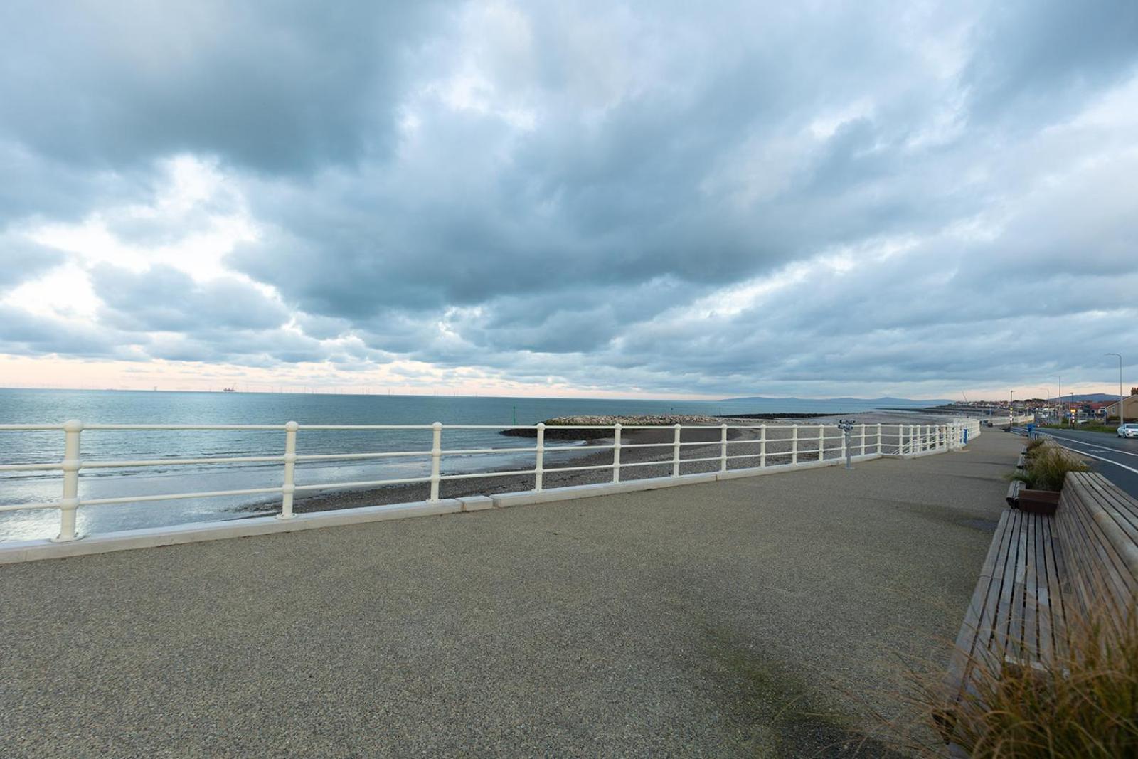 Fir Tree Cottage - Cosy 3 Bed Cottage In Penrhyn Bay With Beautiful Sea Views And Access To Snowdonia Rhos-on-Sea Bagian luar foto